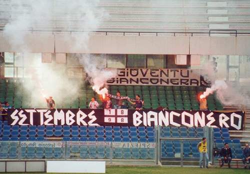 salernitana_ascoli94_95a.jpg