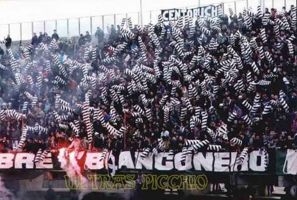 ascoli-nocerina97-98.jpg