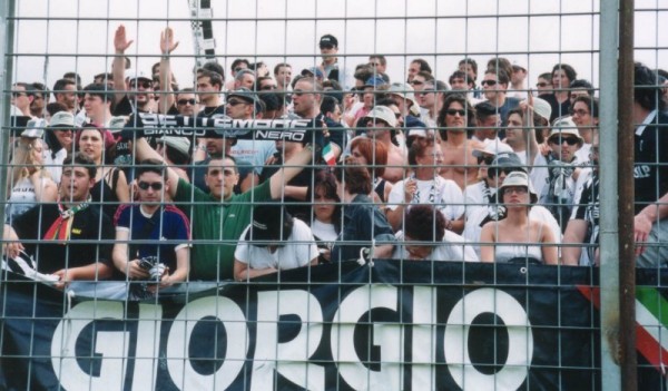 Viterb_Ascoli99_00semifinale004.jpg